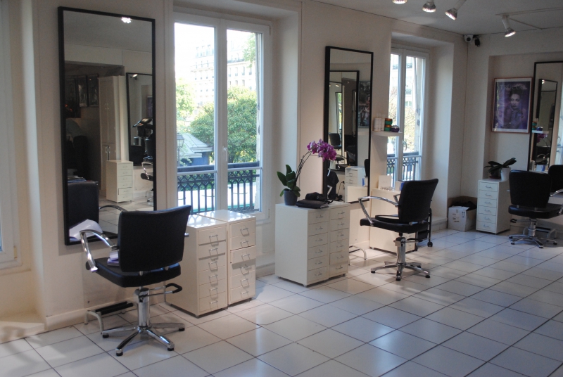 coiffure-CAILLE-min_floor-home-office-property-living-room-room-781228-pxhere.com